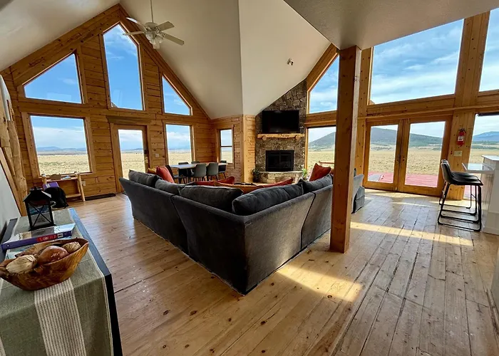 Sky Acres Lodge