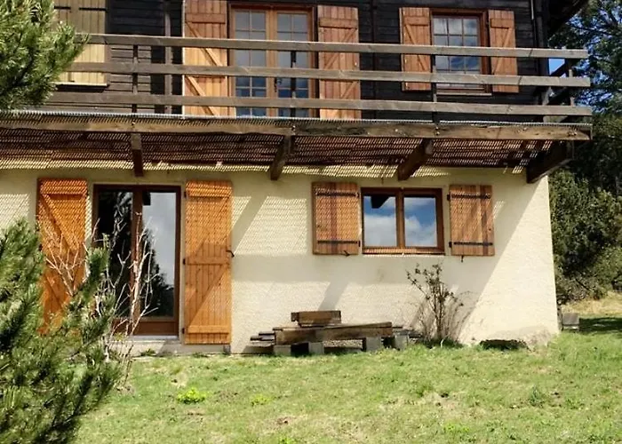 Chalet avec vue sur le Lac de Matemale
