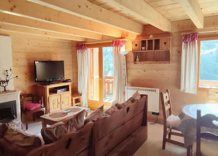 Chalet haut de gamme à Isola 2000, proximité pistes, 6 couchages, Wi-Fi inclus - FR-1-292-193