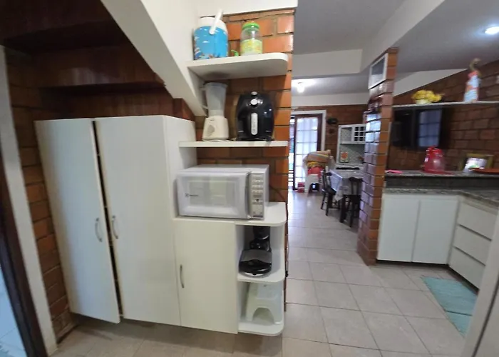 Chale Aconchegante Com Vista Para Piscina