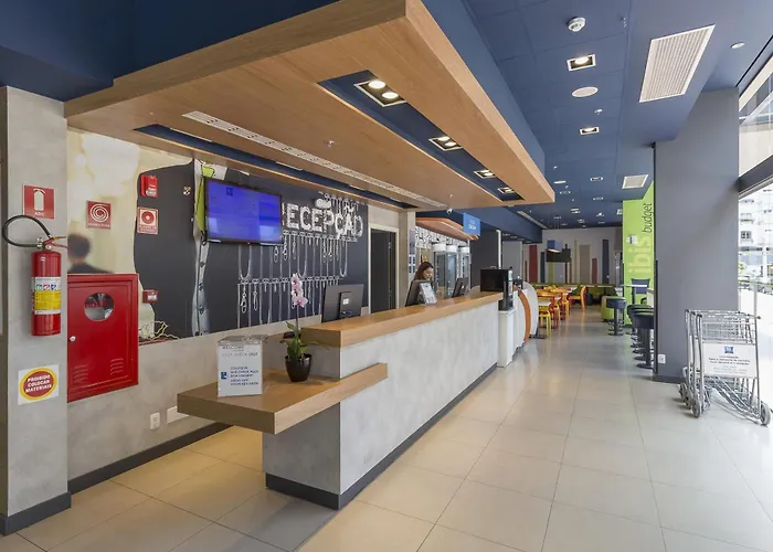 Ibis Budget Blumenau