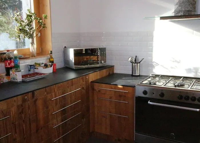 Chalet Neuf Pour 12 A Chamrousse, Acces Pistes Proche