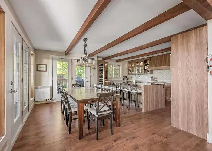 16-Chalet A Louer Stoneham
