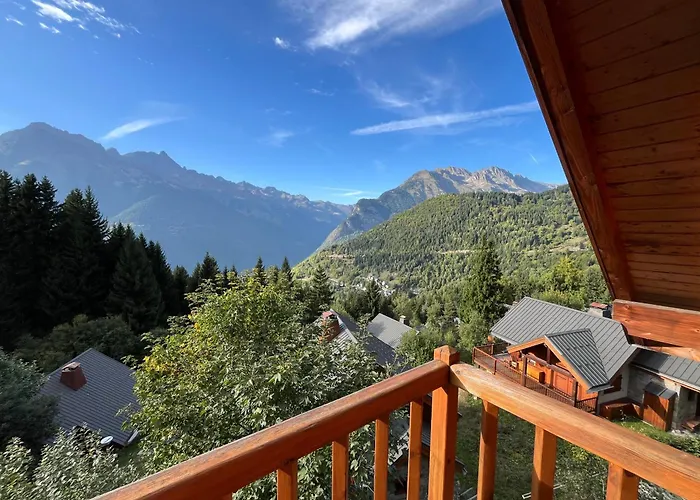 Chalet Oz Ski-In Ski-Out