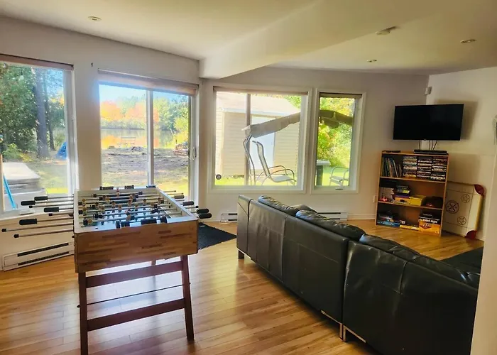 Chalet Au Pied Du Lac