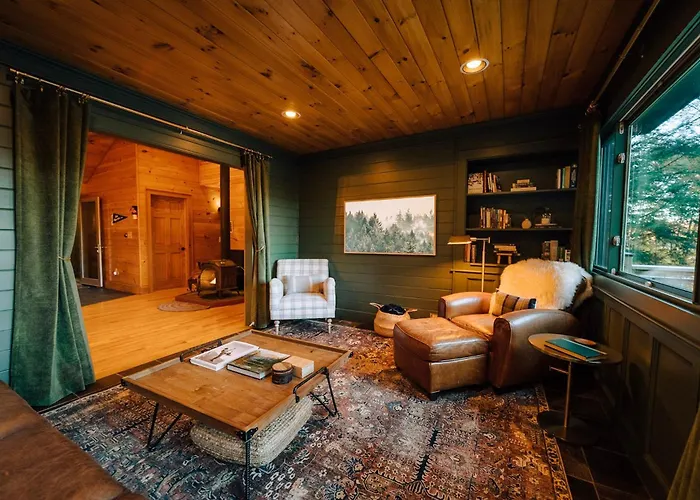 River Ridge Cabin, Clubhouse Included, 2 Units, Forest Setting, River Views, Near Stowe