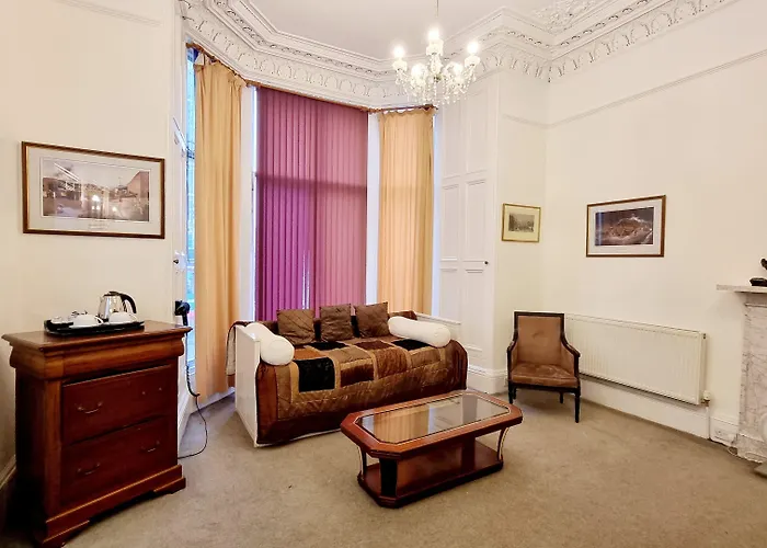 The Guards Hotel