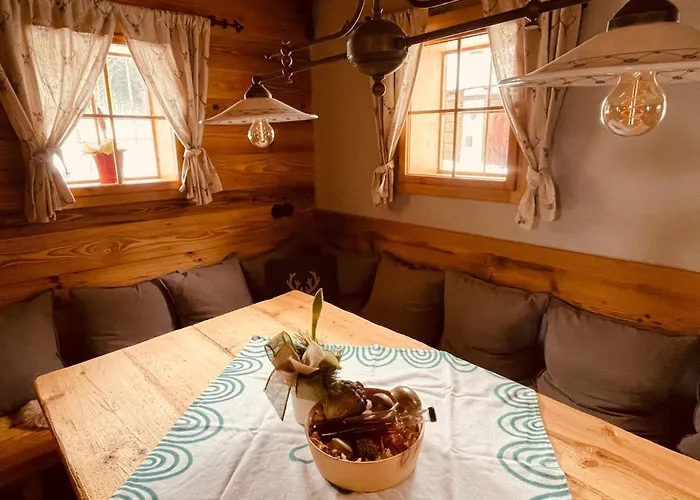 Seppkeusche - Historisches Chalet Mit Zirbensauna Und Hotpot