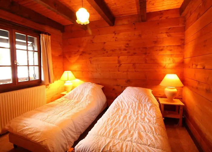 Chalet 4 Chambres Sur Pistes Debutants Avec Balcon Et Parking, A 350M Des Commerces