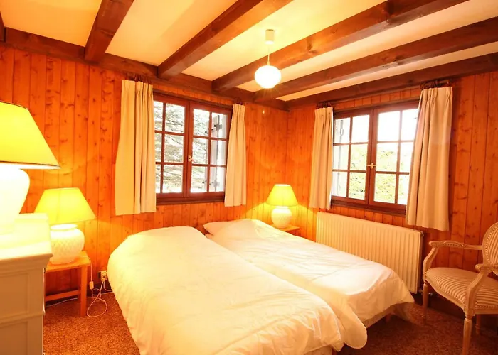 Chalet 4 Chambres Sur Pistes Debutants Avec Balcon Et Parking, A 350M Des Commerces