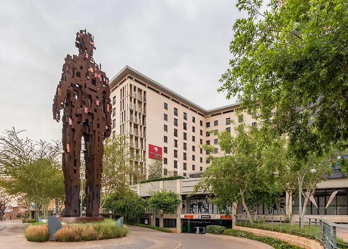 Cheap hotels City Lodge Hatfield, Pretoria