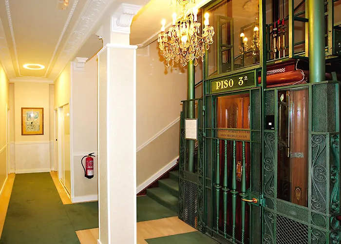 Hotel Niza
