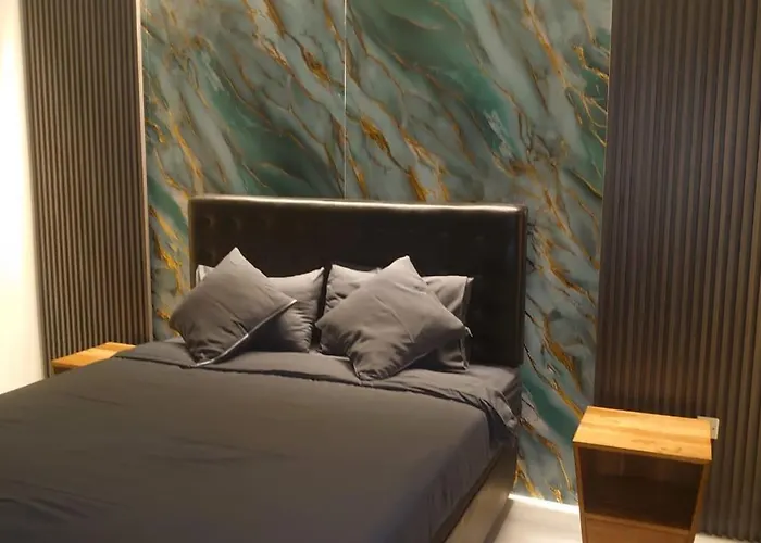 Hostel: Nuka Beach Inn