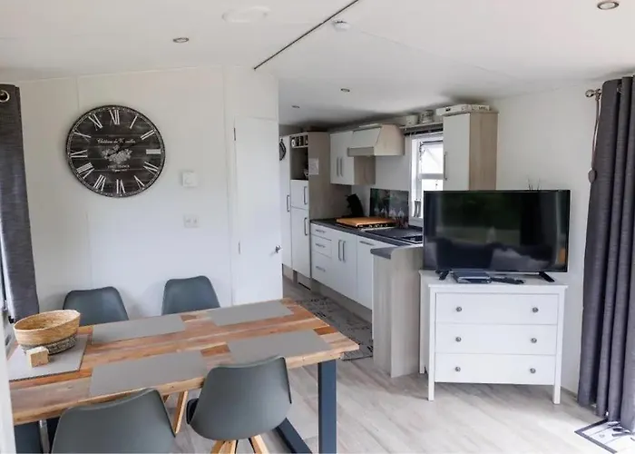 Chalet 9