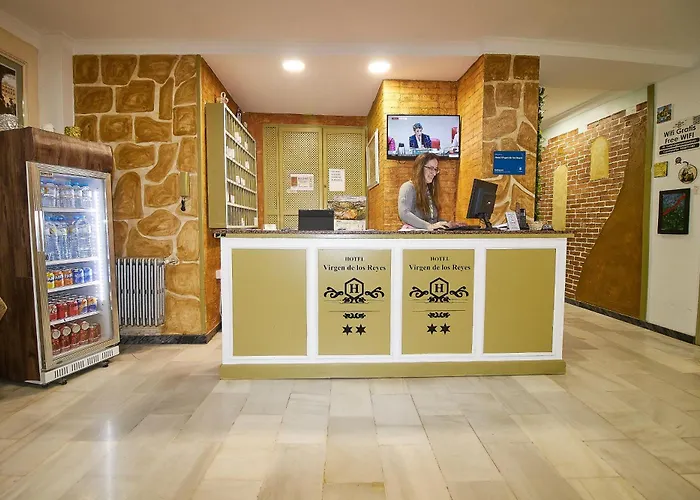 Hotel Virgen De Los Reyes