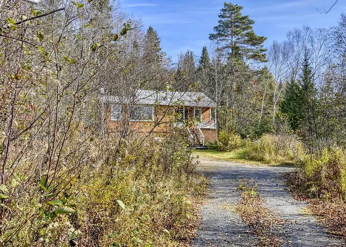 Cozy And Private 3 Bedroom Cottage Access To Lake