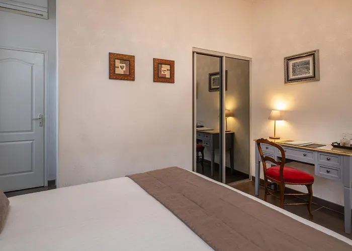Le Pavillon Des Lys - Hotel Particulier