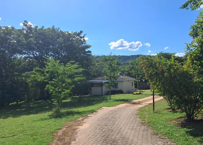 Sand River Cottages