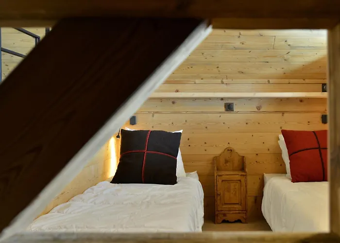 Chalet Savoyard 8-9 Personnes A Vallandry Avec Vue Montagne - Fr-1-411-664