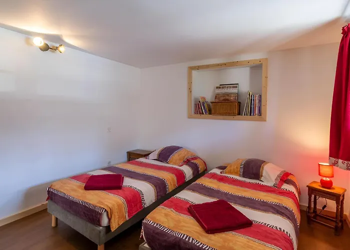 Chalet 8 personnes, face aux montagnes
