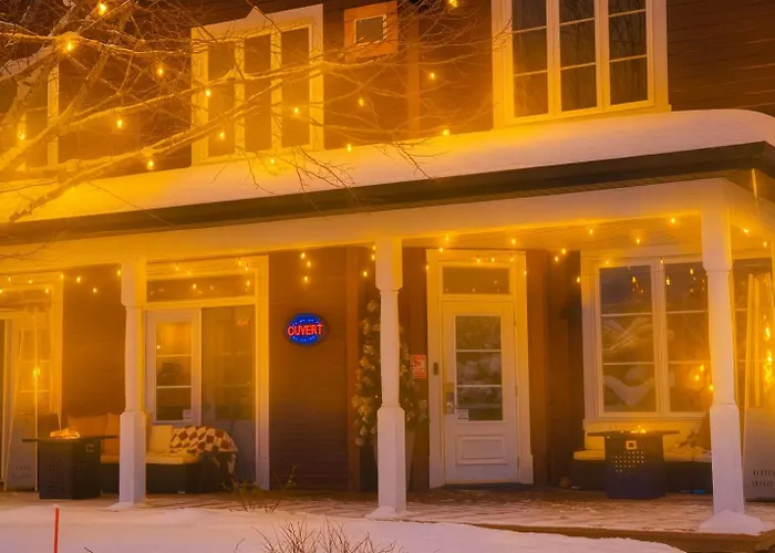 Le 900 Tremblant Inn Cafe And Bistro
