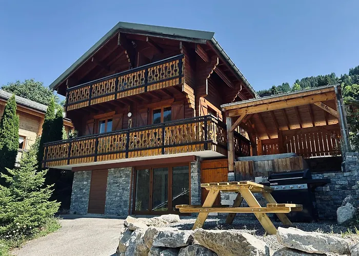 Chalet Individuel 8 Pers A Chatel Porte Du Soleil Avec Jacuzzi Exterieur
