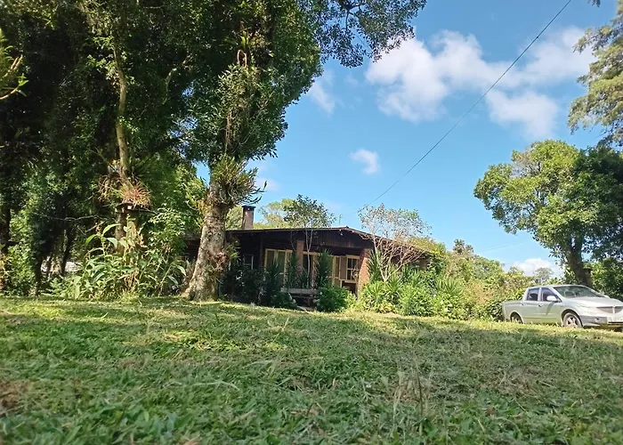 Chale Alpino Raiz Todo Mobiliado Com 2 Quartos Cozinha Sala Banheiro Natureza 2 Km Centro De Canela Rs
