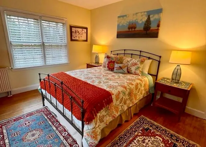 Champlain Valley New England Chalet