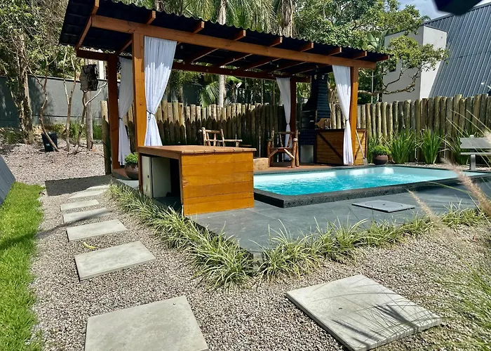 Chale De Luxo Privativo Com Piscina Aquecida, Churrasqueira, Banheira, Lareira E Vista Para O Lago