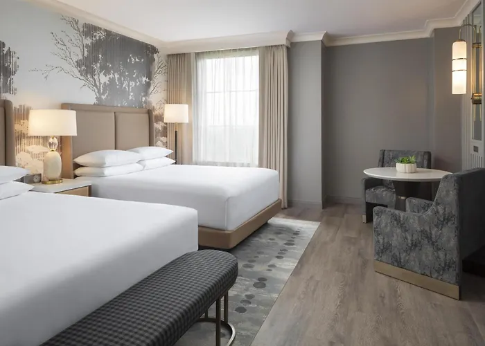 Hotels with pool Grand Hyatt Atlanta In Buckhead