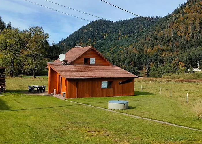 Chalet Pour Amoureux De La Nature Avec Vue Sur Le Lac De Retournemer