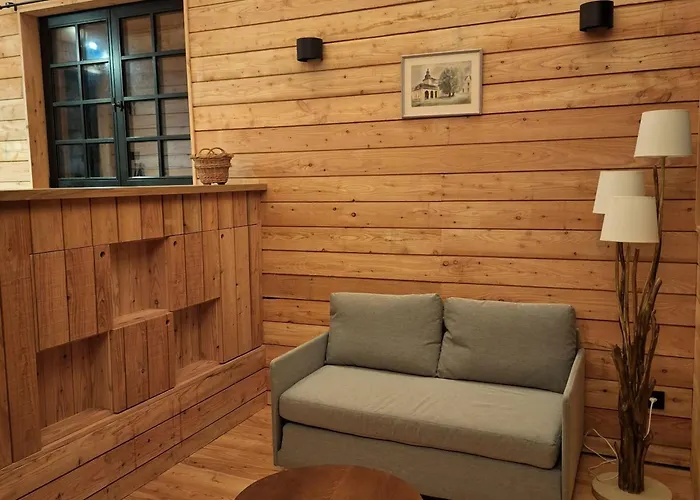 Chalet charmant à Cons-la-Grandville 50 m² avec jardin