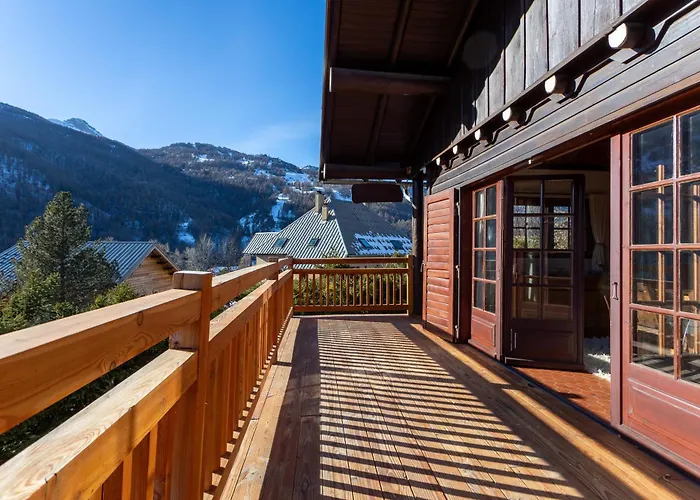 South-Facing Chalet With Views