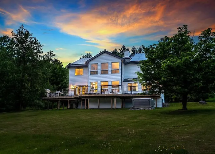 5 Minutes To Ski Hunter Mountain! Family Friendly - Hot Tub, Sauna, Sunset Views