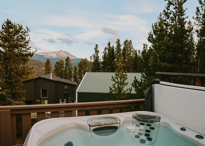 Breck Ski Chalet, Pet Friendly, Private Hot Tub And Scenic Views