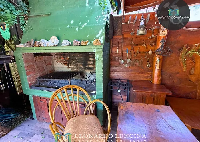 Cabanas En Punta Mogotes, Con Un Toque Cubano