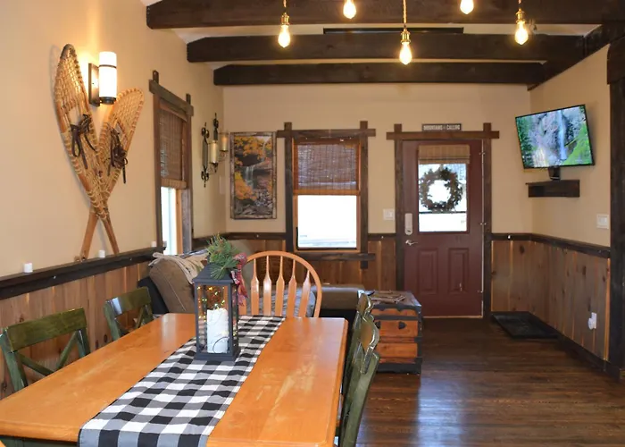 4 Bedroom Chalet In Hunter