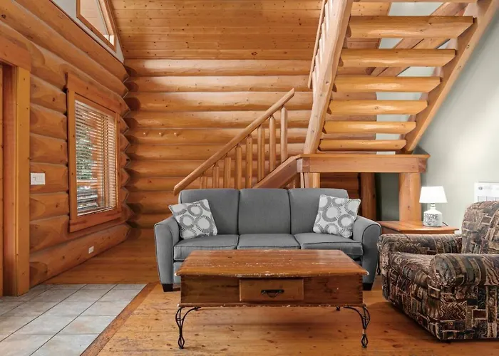 Rustic Chalet Perfect Getaway For Groups
