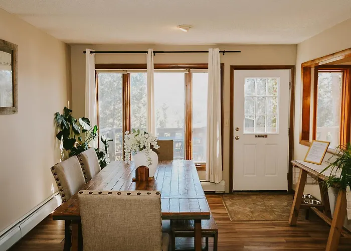 Breck Chalet On Peak 7 With Hot Tub, Mountain Views, Pet Friendly, 7-Mins From Breckenridge Ski Resort
