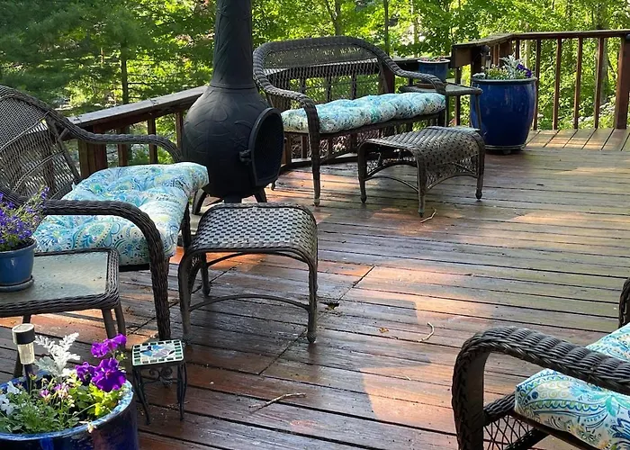 Catskills Aframe, Water View, Goat Sanctuary