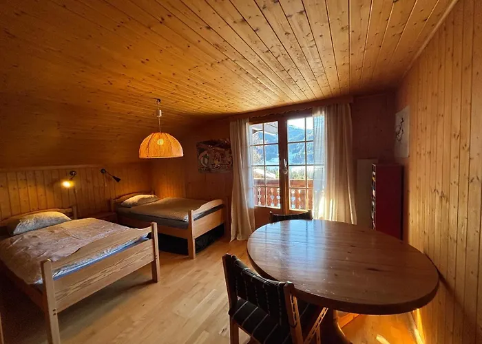 Chalet Familial Rose De Noel