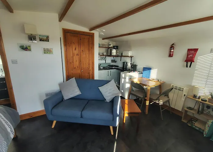 Butterfly Cabin
