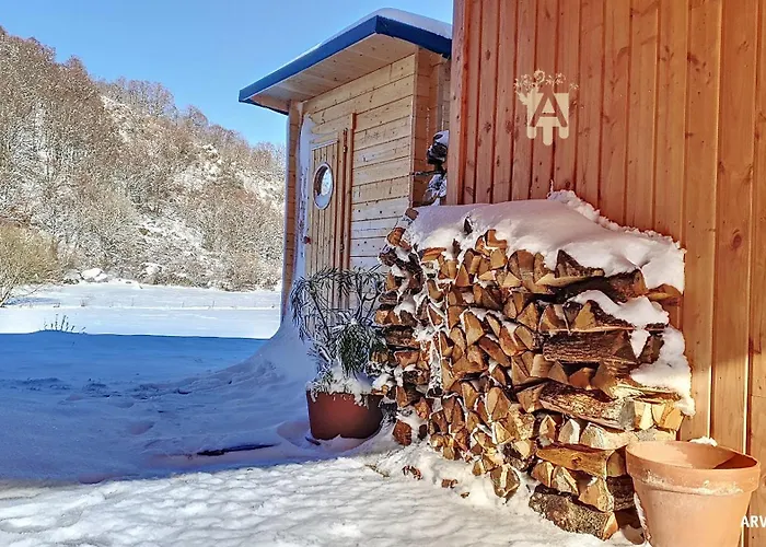 Refuge De L'Angle