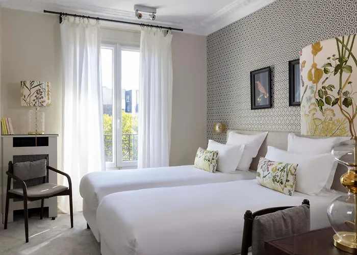 4 star hotel: Hotel De Banville