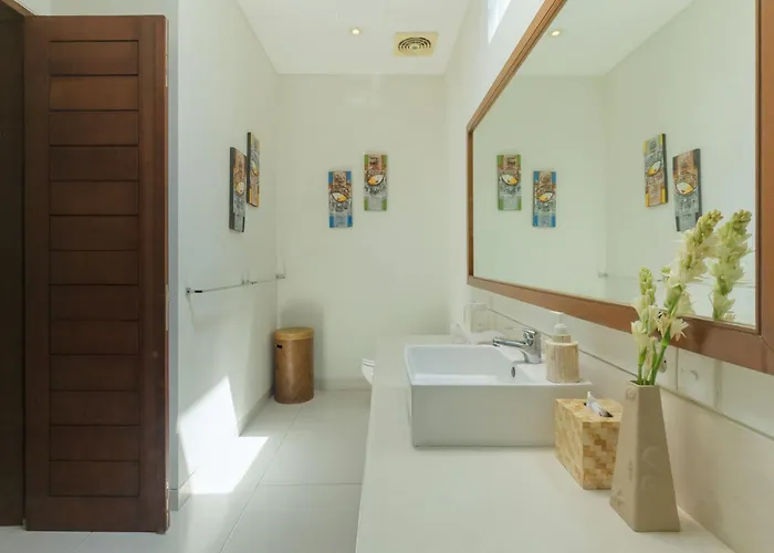 Villa Kashantre, 4 Bedroom, Sleeps 12
