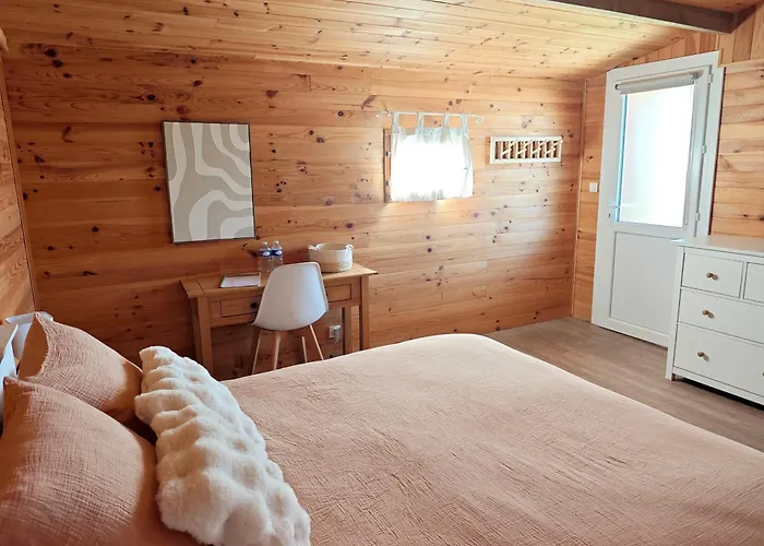 Le Chalet Des Pins - La Forge De Clermont