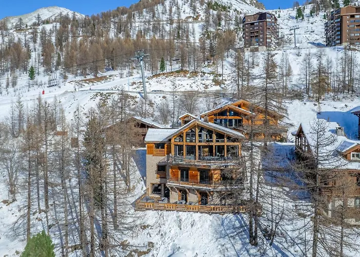 Chalet Caribou