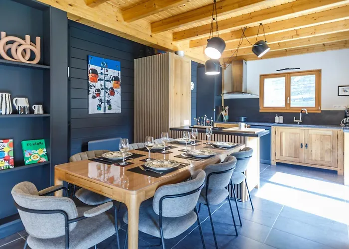 Warm Modern Chalet Near Ski Resort
