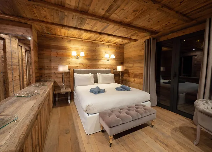 Chalet K2