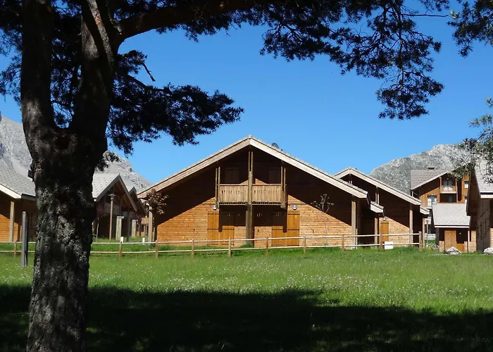Chalet Mitoyen 3 Pièces, 6 Pers, Terrasse, Parking, Superdevoluy - FR-1-504-465